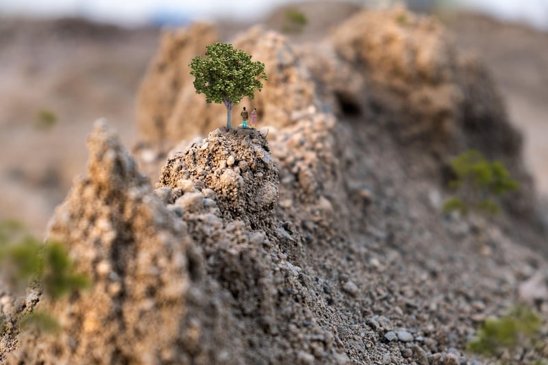 Miniature worlds